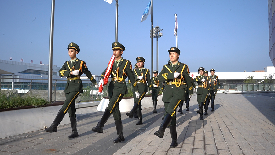 金秋旗扬 梦启西大 | 西大师生新学期昂首再出发