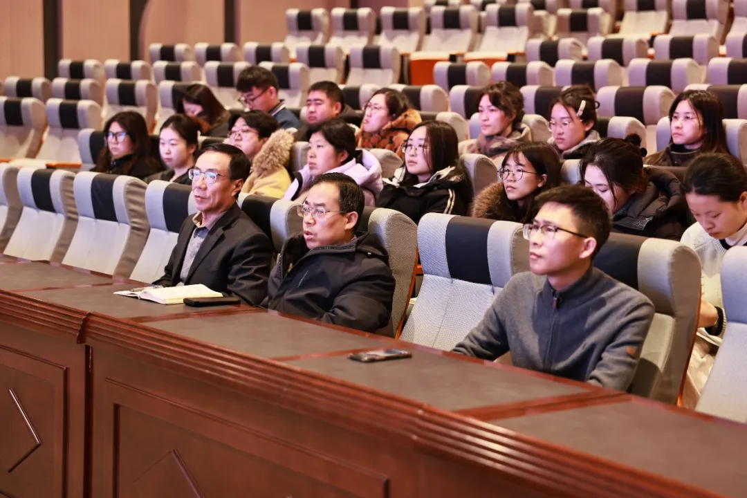 我校召开2025-2026学年第一学期期末考试考务工作会议