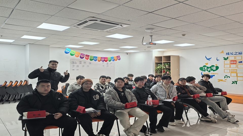 青岛西大高级技工学校赴潍坊泰盈实习 开训仪式顺利举行